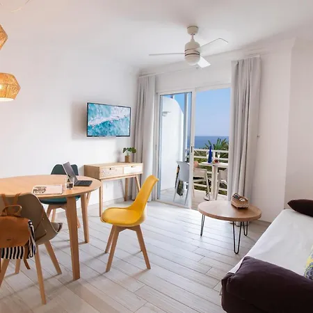 Altavista Apartahotel-Adults Only Over 14-2